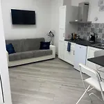 Casa Giulia Centro Jacuzzi Privata Piazza Del Plebiscito Wifi Apartamento Nápoles