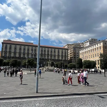 Casa Giulia Piazza Plebiscito * Naples