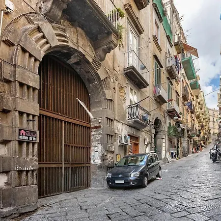 Casa Giulia Piazza Plebiscito