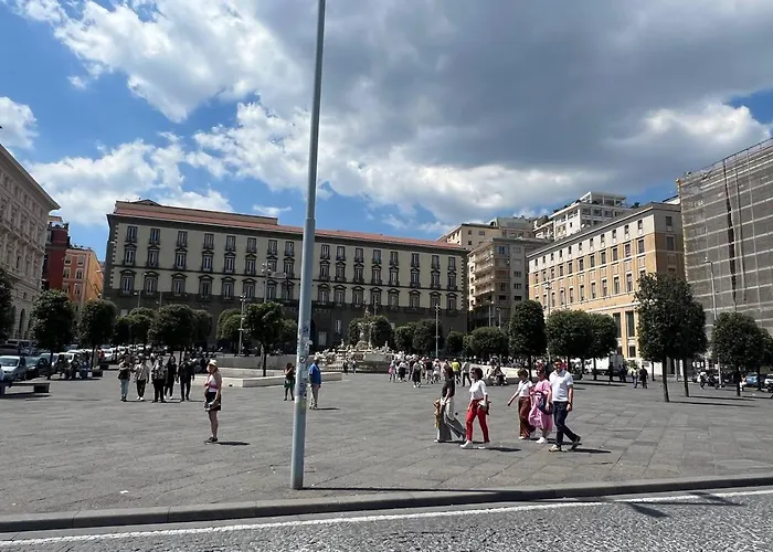 Casa Giulia Piazza Plebiscito * Napoli