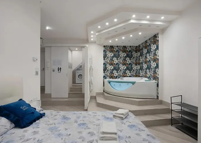 Appartamento Casa Giulia Piazza Plebiscito *