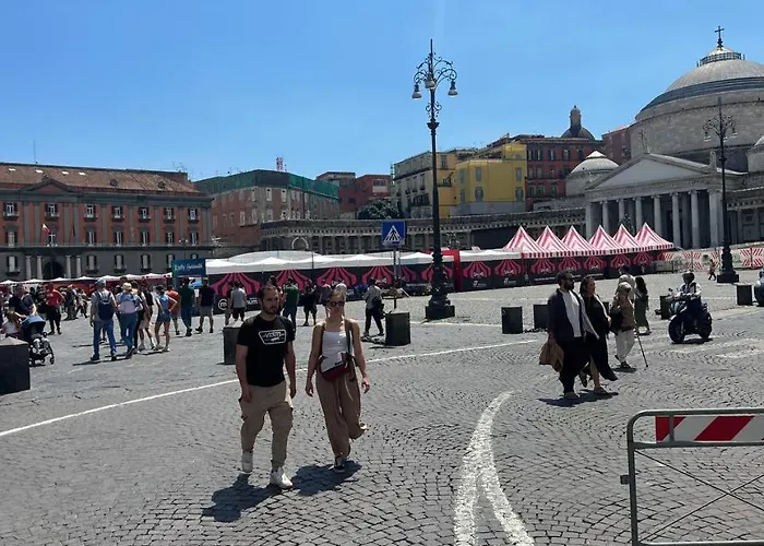 Casa Giulia Piazza Plebiscito