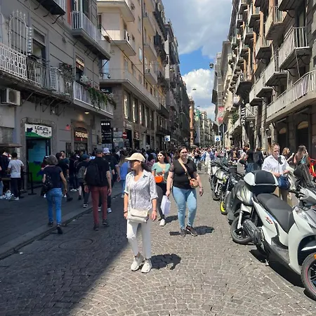 Casa Giulia Piazza Plebiscito *